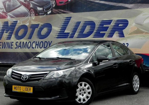 Toyota Avensis cena 29900 przebieg: 223000, rok produkcji 2014 z Rzeszów małe 106